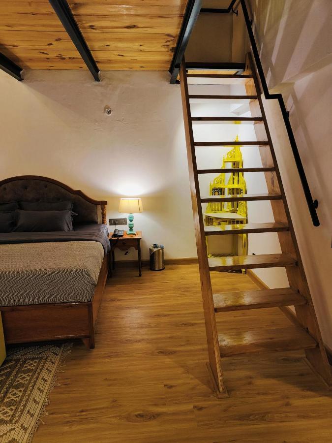 The Lanswood Estate Hotel ลันส์โดว์นี ภายนอก รูปภาพ